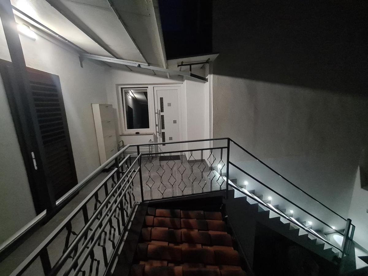 Apartma Iva Копер Экстерьер фото